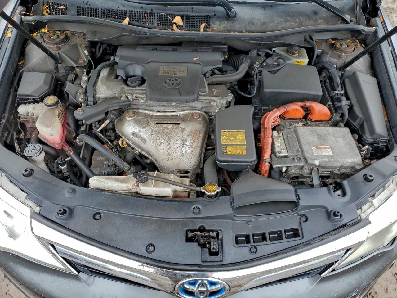 Toyota Camry Hybrid Image 11