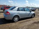 Nissan Versa S Image 2