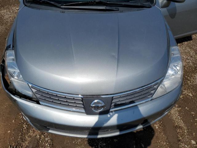 Nissan Versa S Image 11