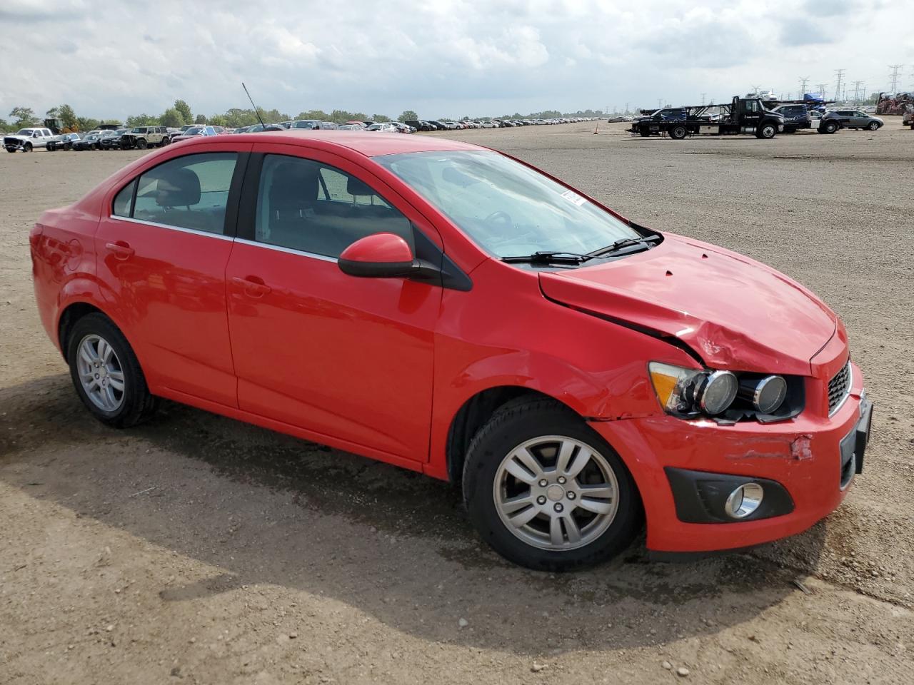 Chevrolet Sonic Lt Image 8