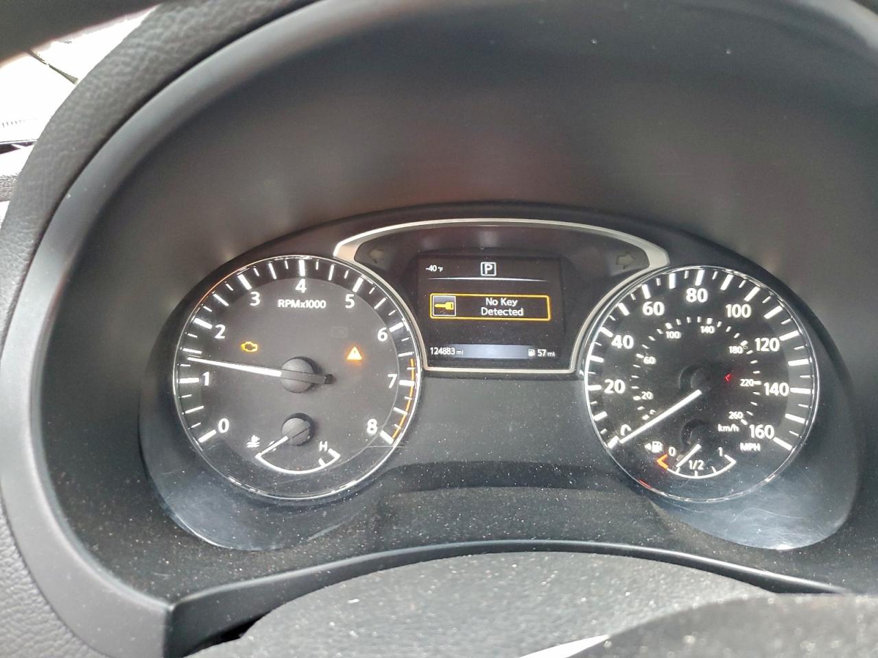 Nissan Altima 2.5 Image 11