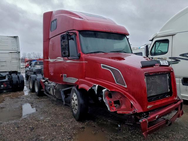  Salvage Volvo Vnl
