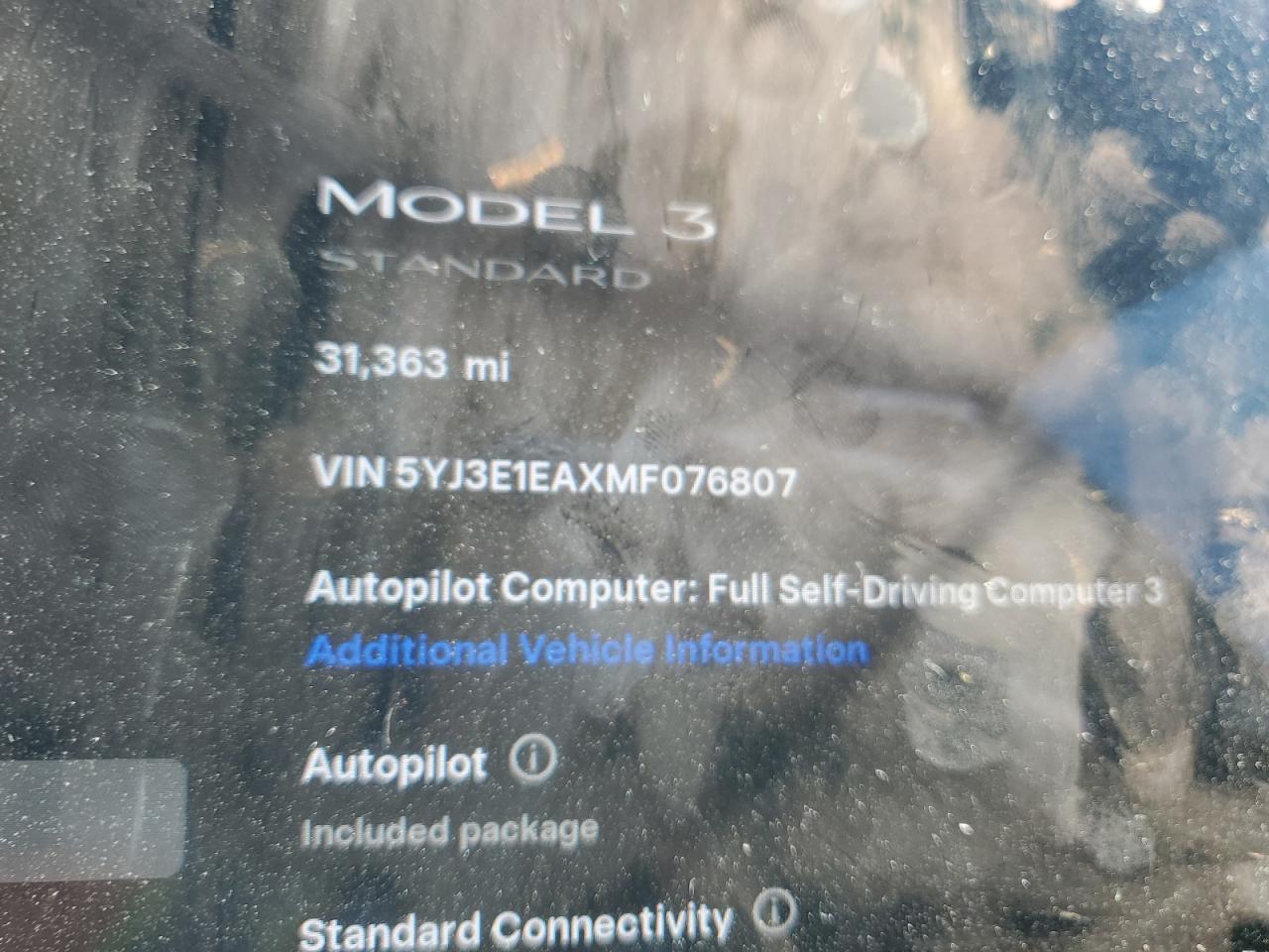 Tesla Model 3 Image 3