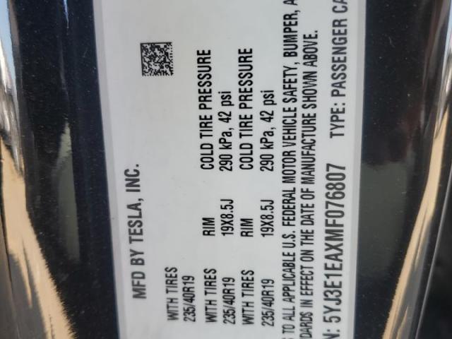 Tesla Model 3 Image 10