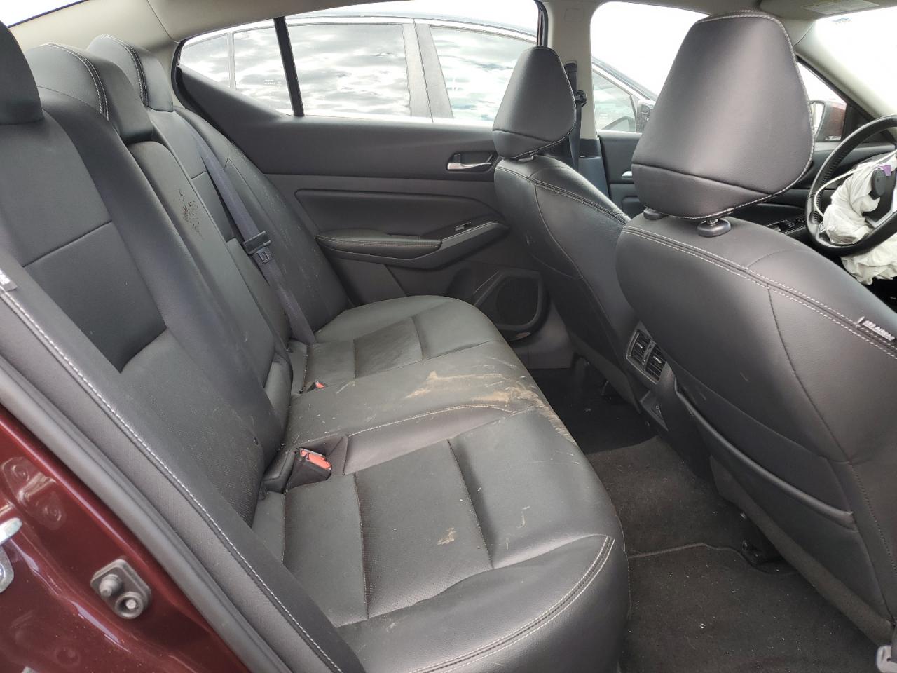 Nissan Altima Sl Image 8