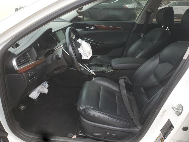 Kia Cadenza Premium Image 12