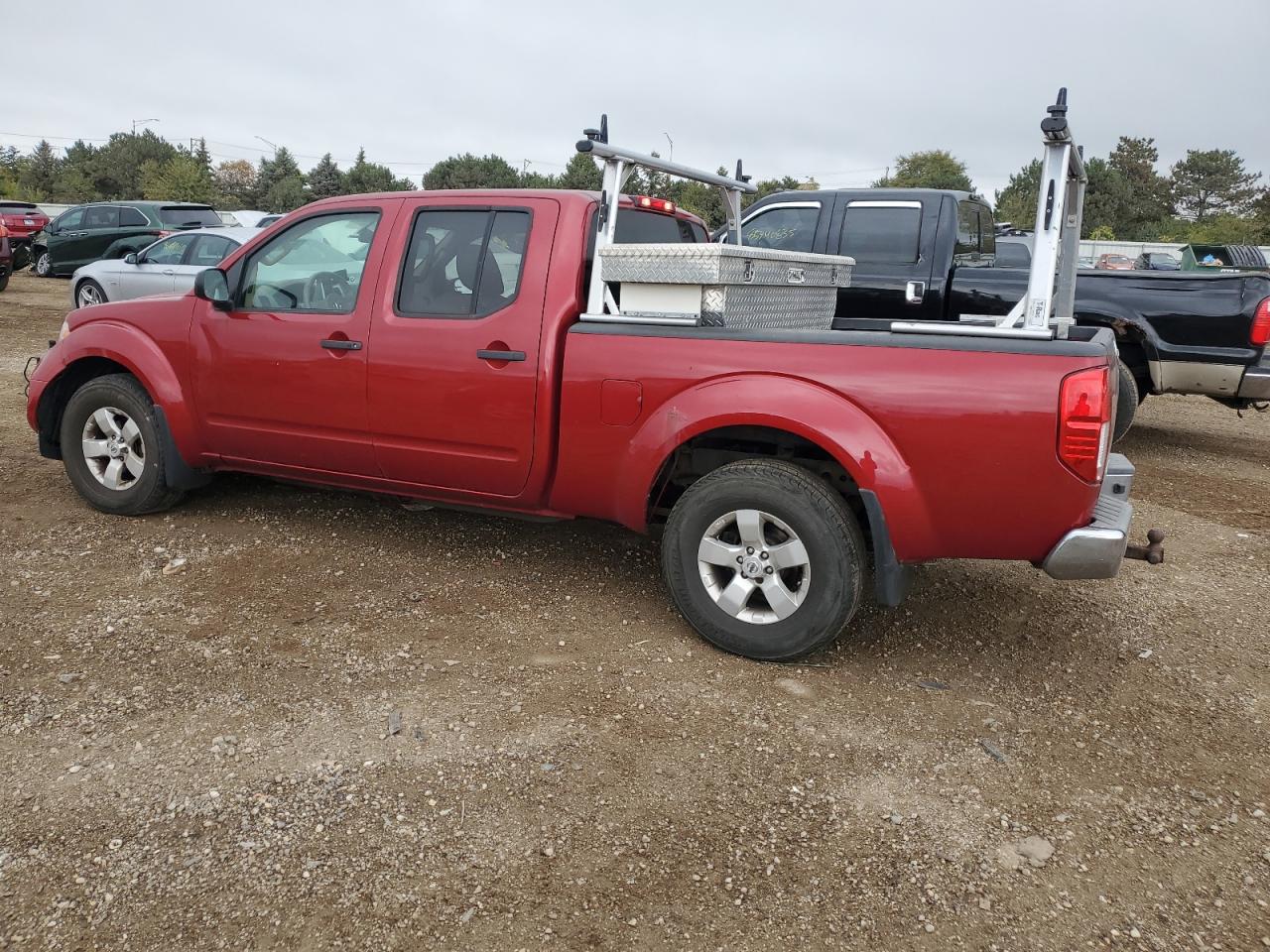 Nissan Frontier Sv Image 8