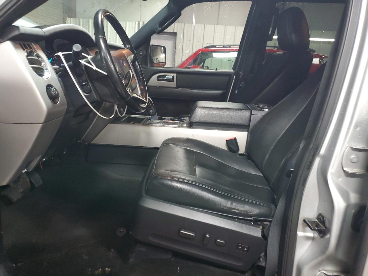 Ford Expedition El Limited Image 9