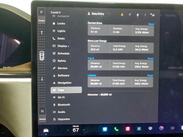 Tesla Model S Image 9