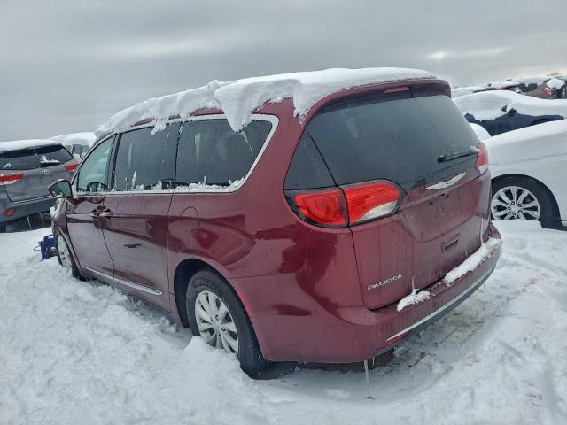 Chrysler Pacifica Touring L Image 10