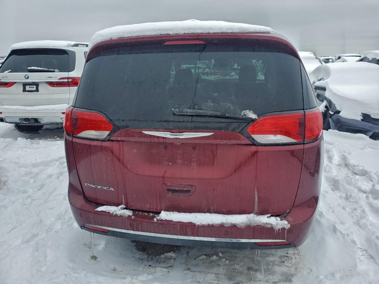 Chrysler Pacifica Touring L Image 7