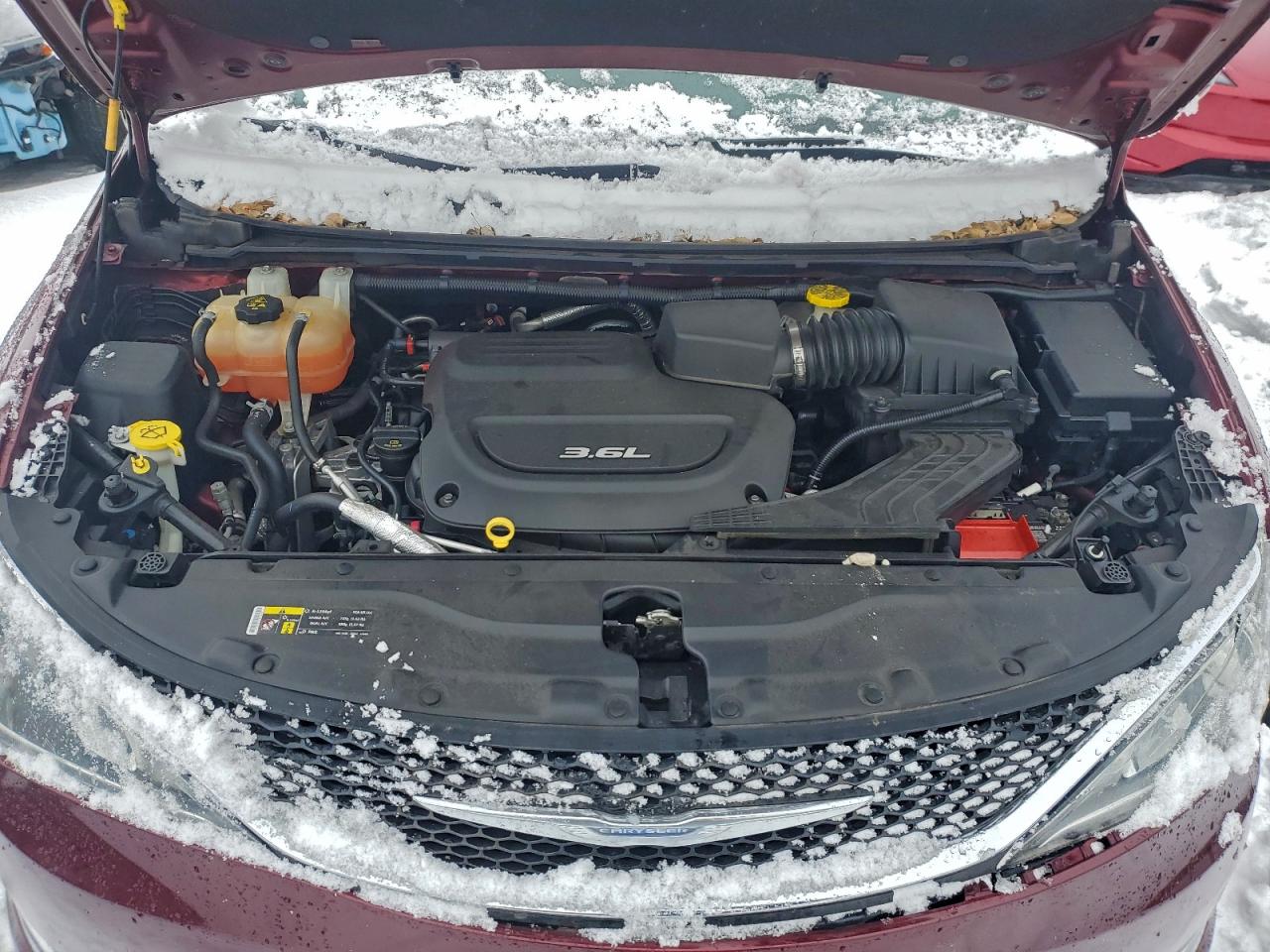 Chrysler Pacifica Touring L Image 8