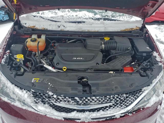 Chrysler Pacifica Touring L Image 8