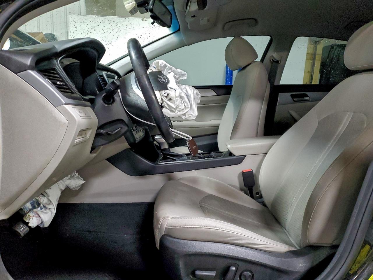 Hyundai SONATA Limited Image 3