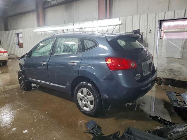 Nissan Rogue S Image 2