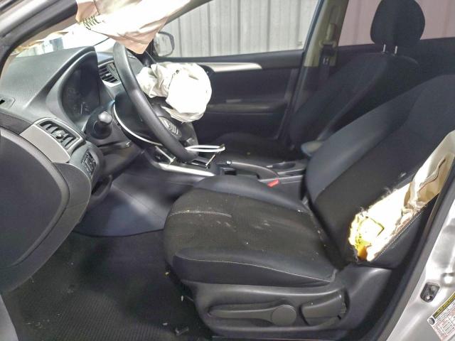 Nissan Sentra S Image 4