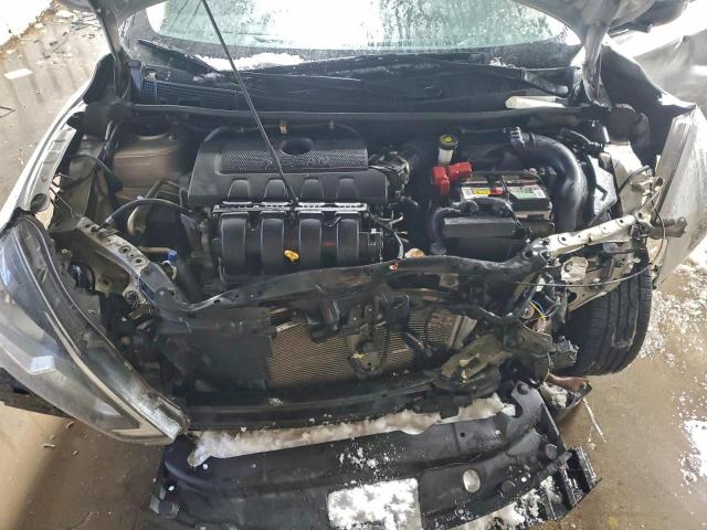 Nissan Sentra S Image 2