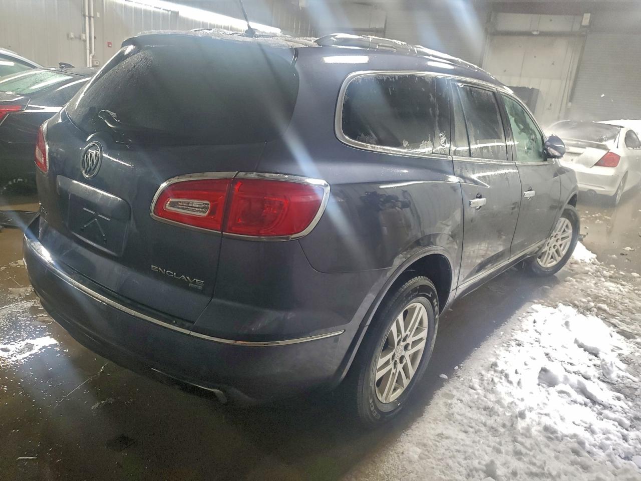 Buick Enclave Image 5