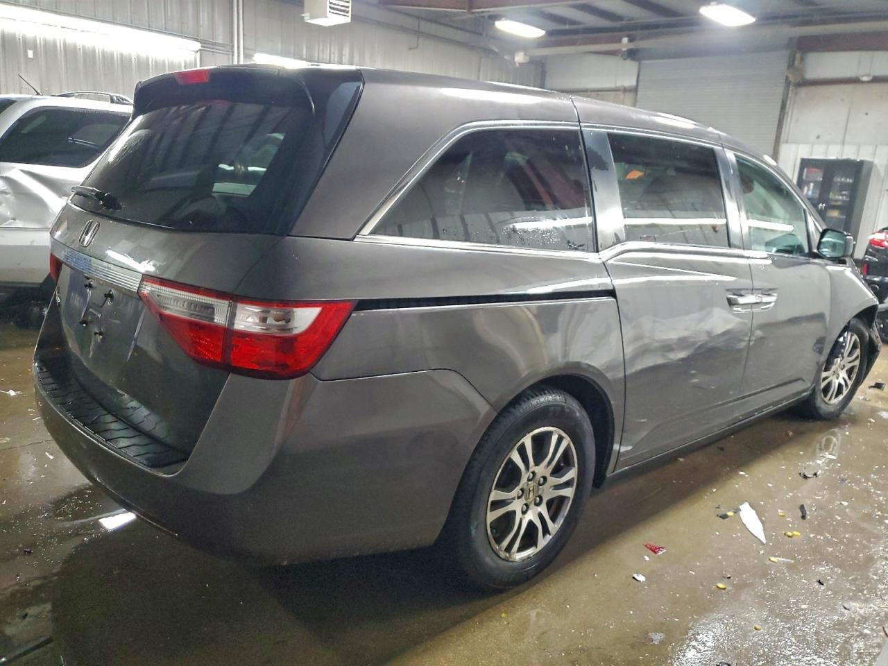 Honda Odyssey Ex Image 2