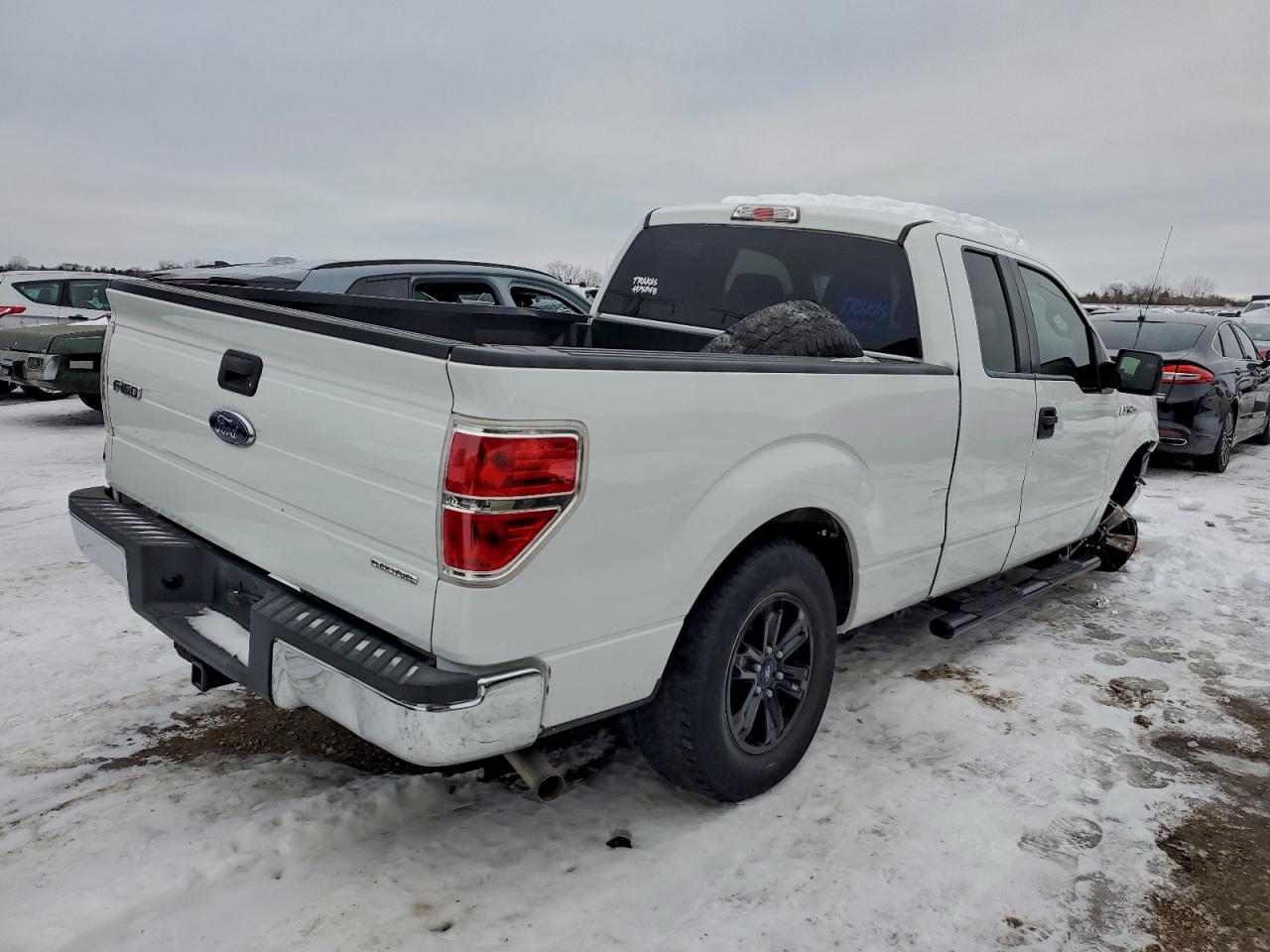 Ford F-150 Super Cab Image 2