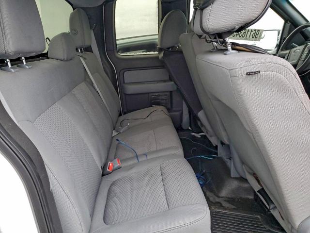 Ford F-150 Super Cab Image 6