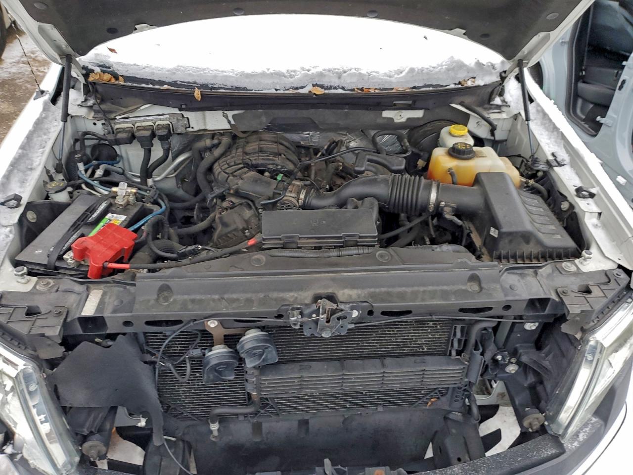 Ford F-150 Super Cab Image 9