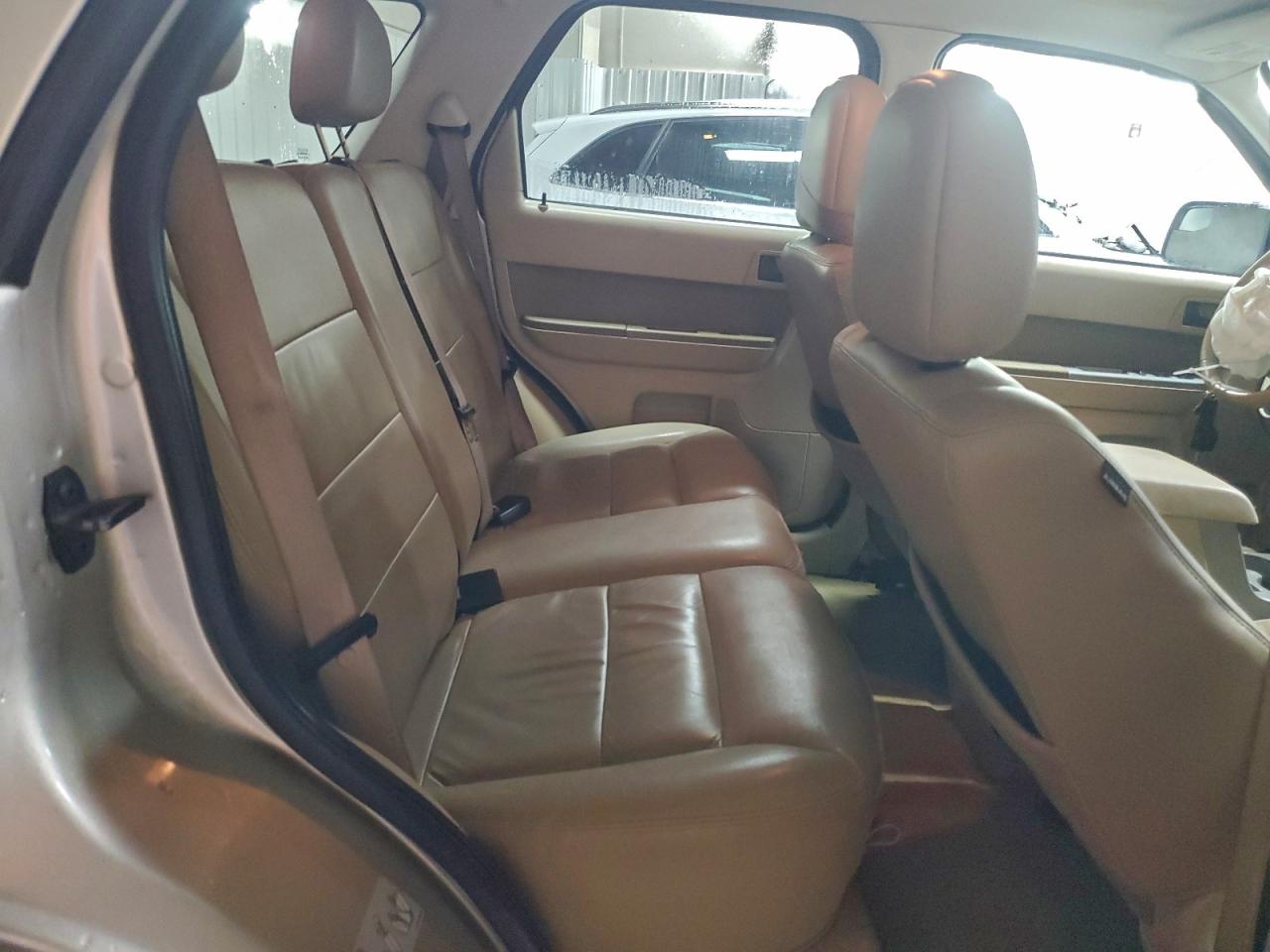 Ford Escape Xlt Image 4