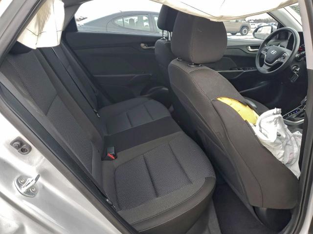 Hyundai ACCENT Se Image 11