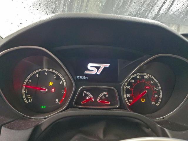 Ford Focus St Image 6