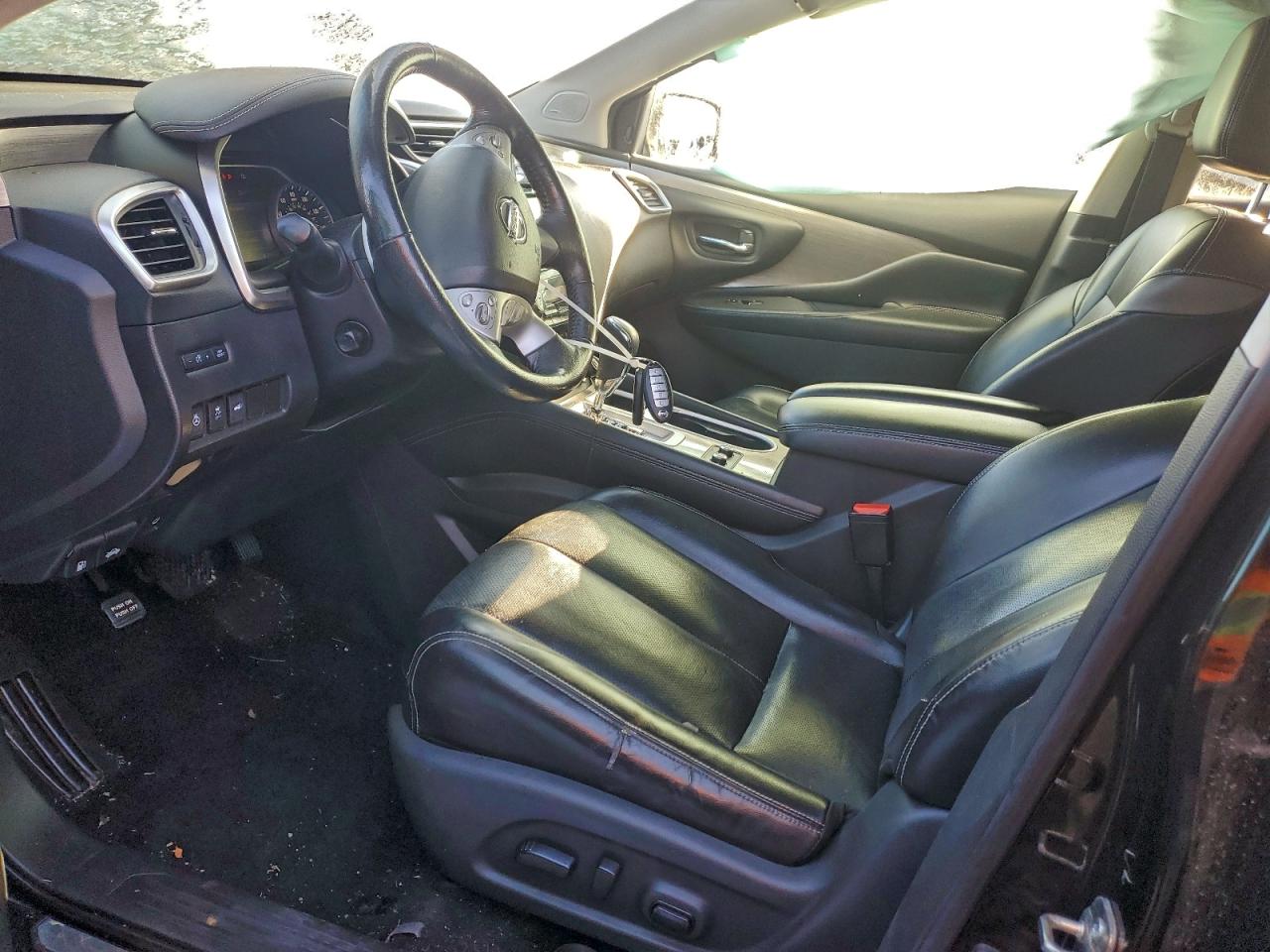 Nissan Murano S Image 7