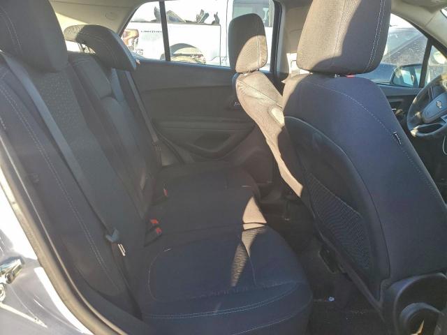 Chevrolet Trax Ls Image 5