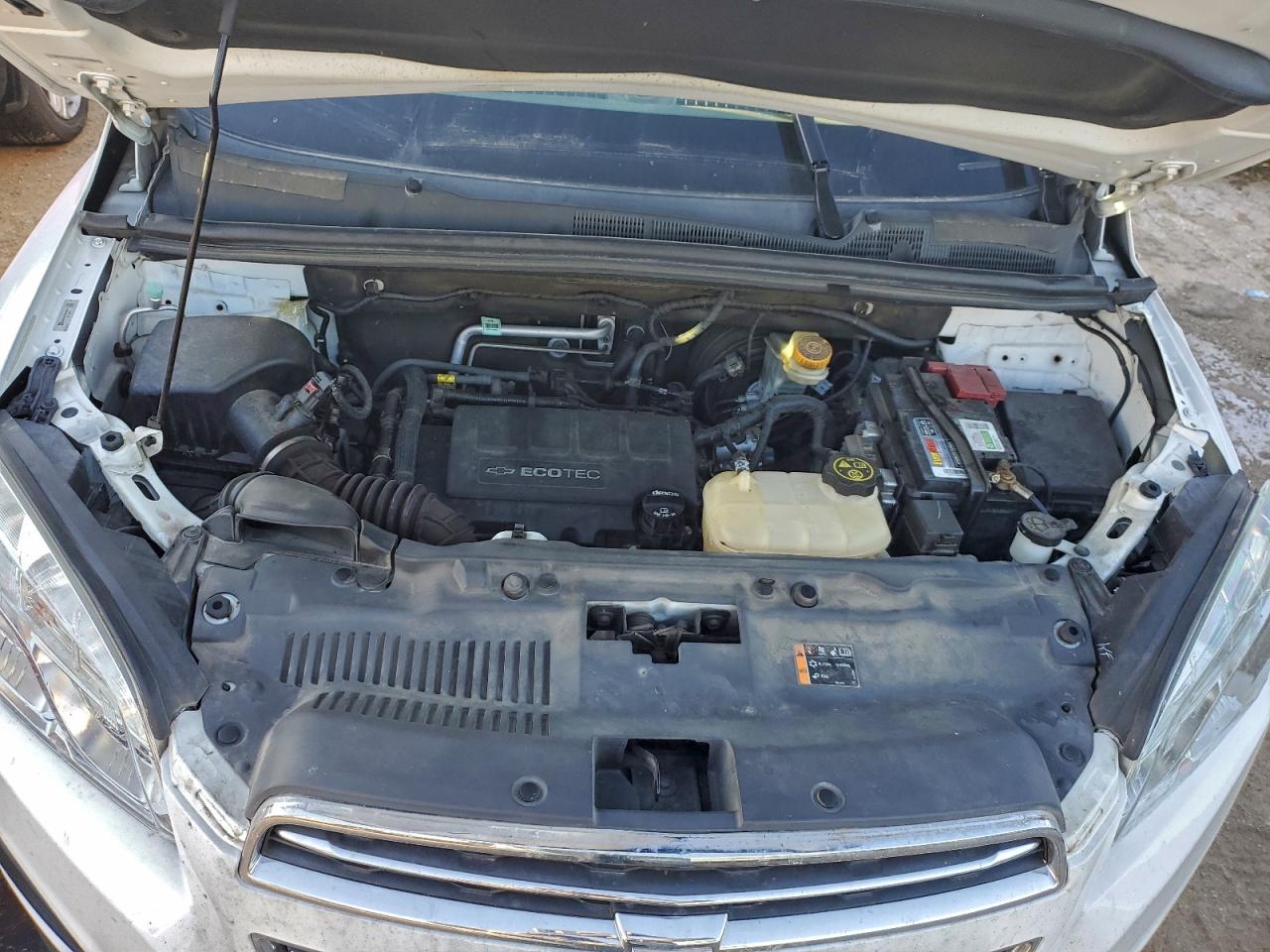 Chevrolet Trax Ls Image 9