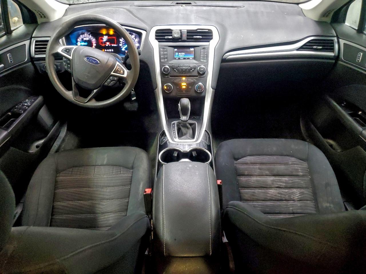 Ford Fusion Se Image 3