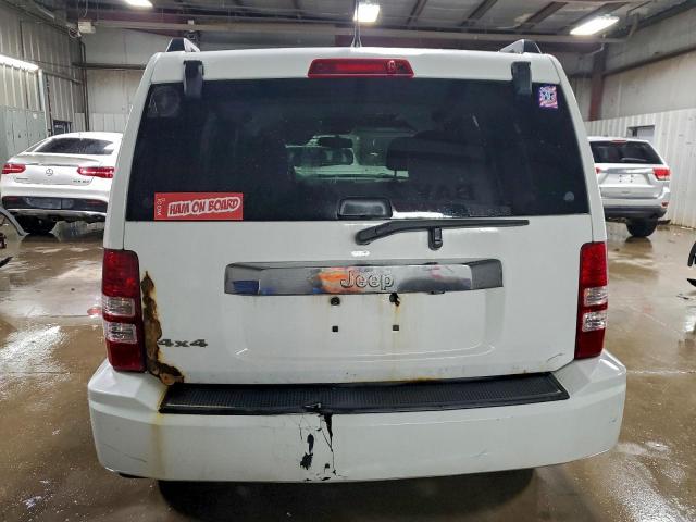 Jeep Liberty Sport Image 8