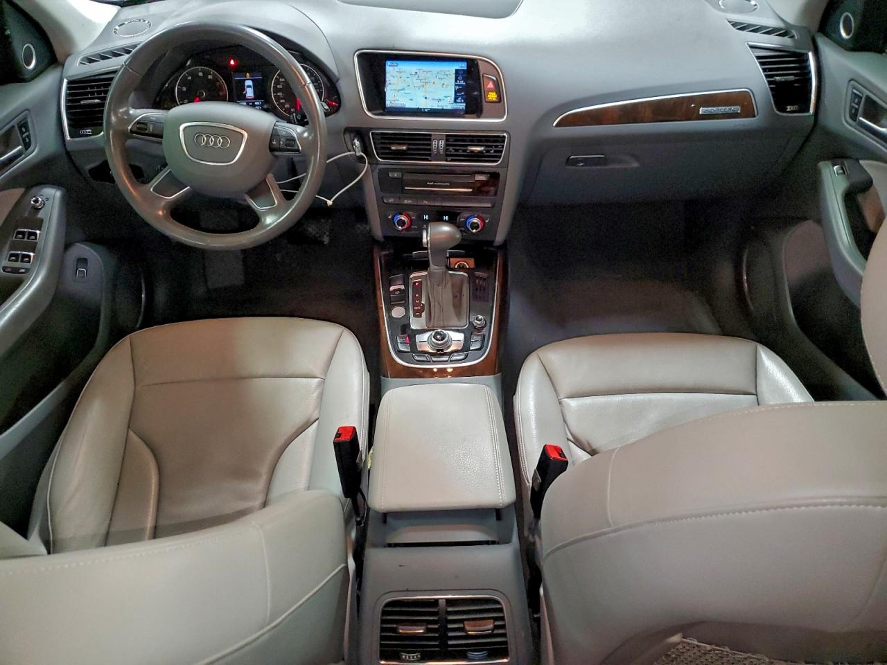 Audi Q5 Premium Plus Image 5