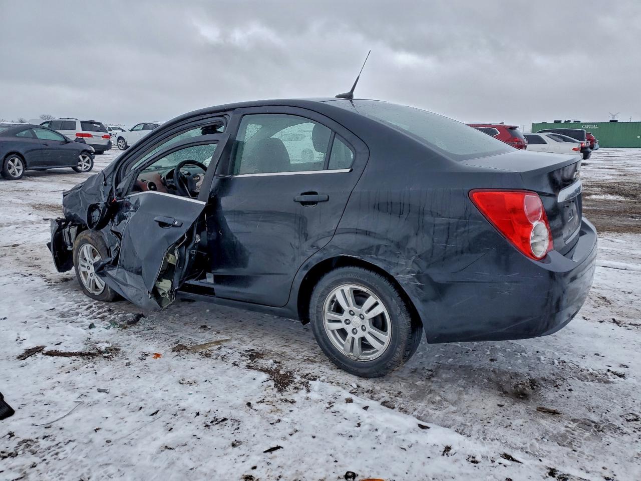 Chevrolet Sonic Lt Image 8