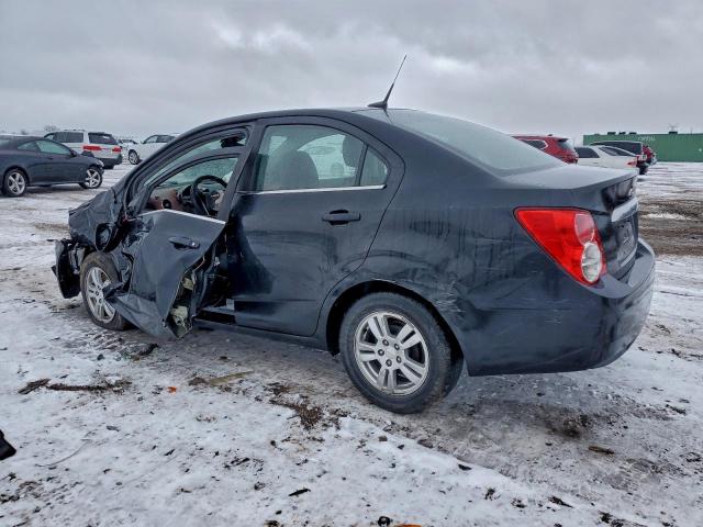 Chevrolet Sonic Lt Image 8