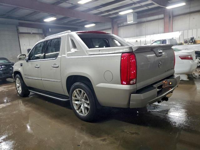 Cadillac Escalade Ext Image 12