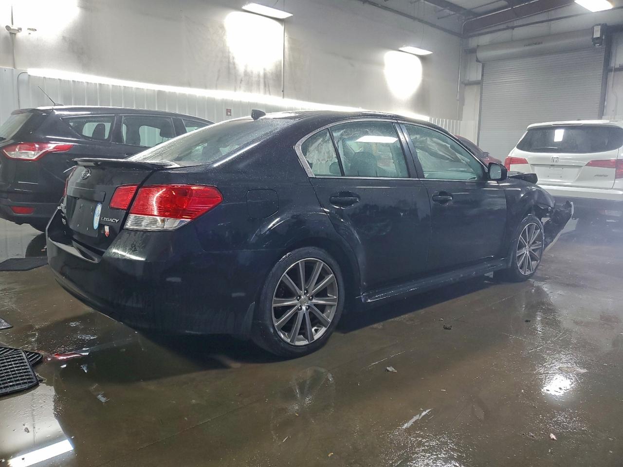 Subaru Legacy 2.5i Sport Image 2