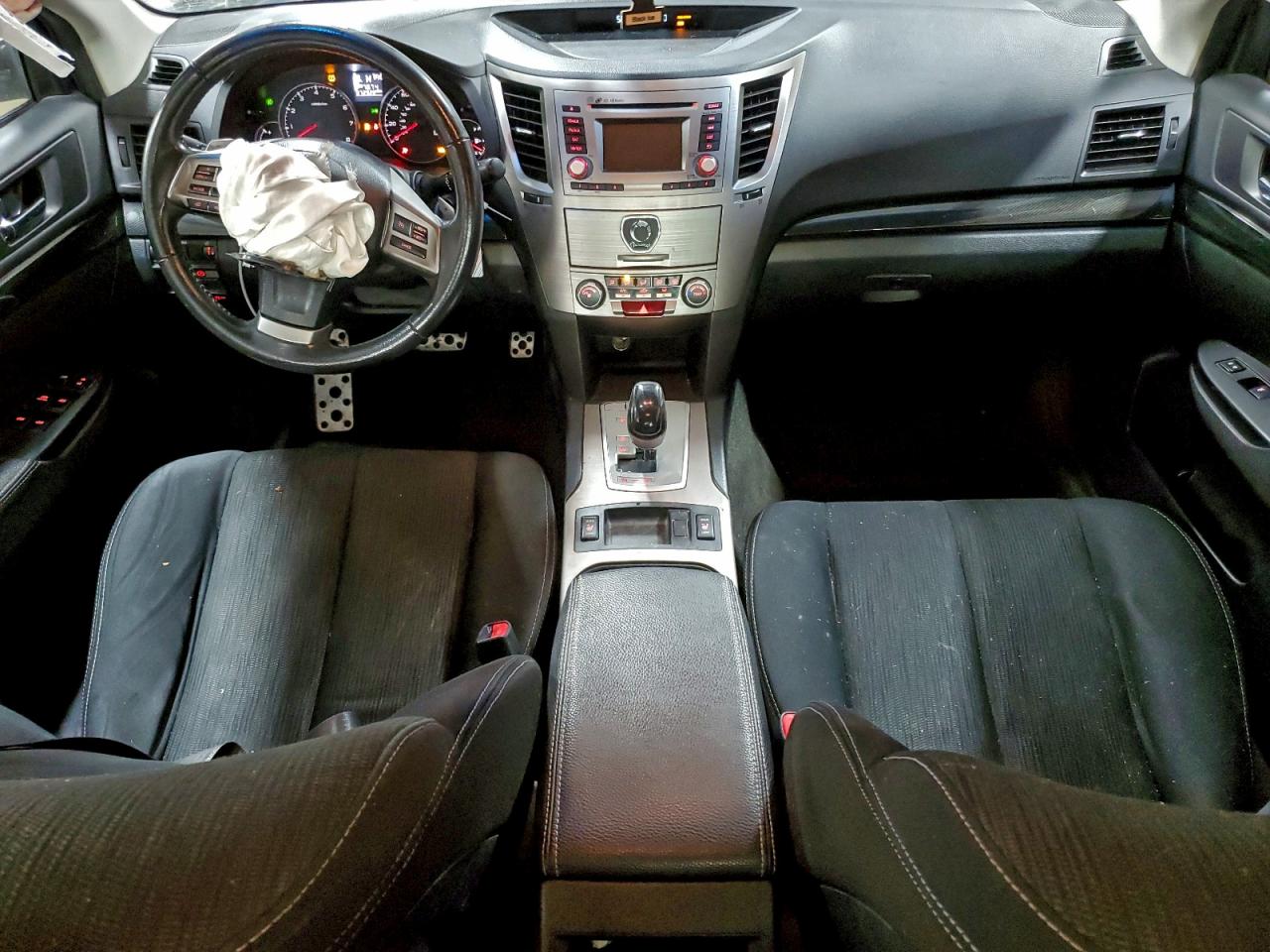 Subaru Legacy 2.5i Sport Image 7