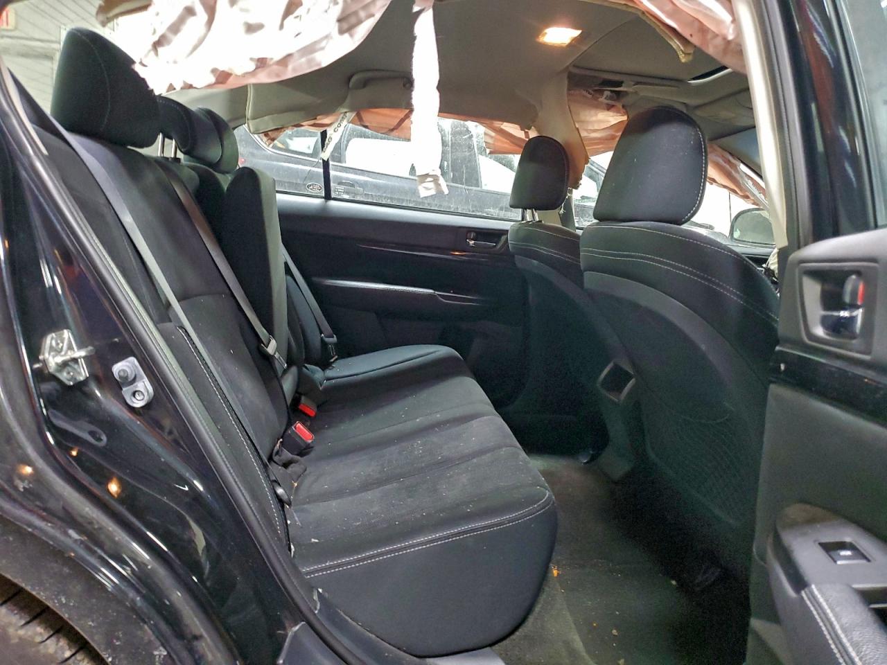 Subaru Legacy 2.5i Sport Image 6