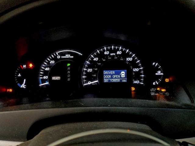 Toyota Camry Hybrid Image 5