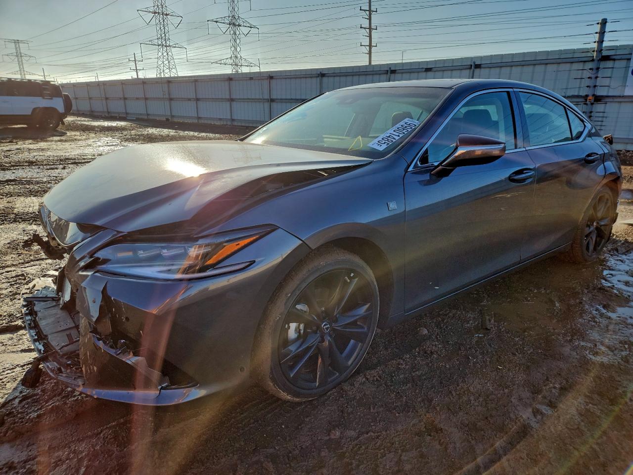 Lexus Es 300h Base Image 1