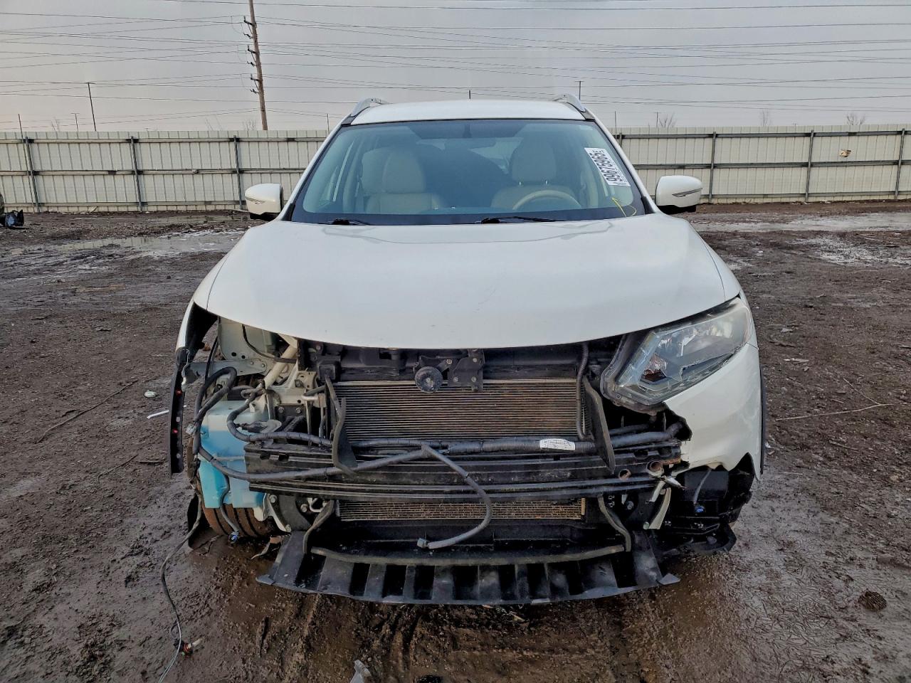 Nissan Rogue S Image 4