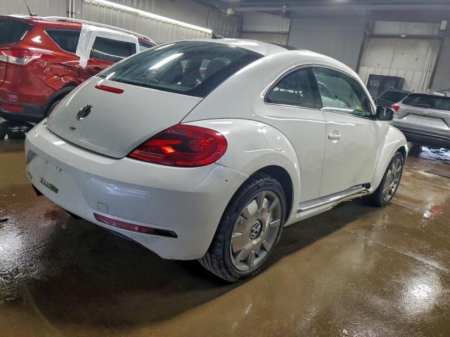 Volkswagen Beetle Image 7