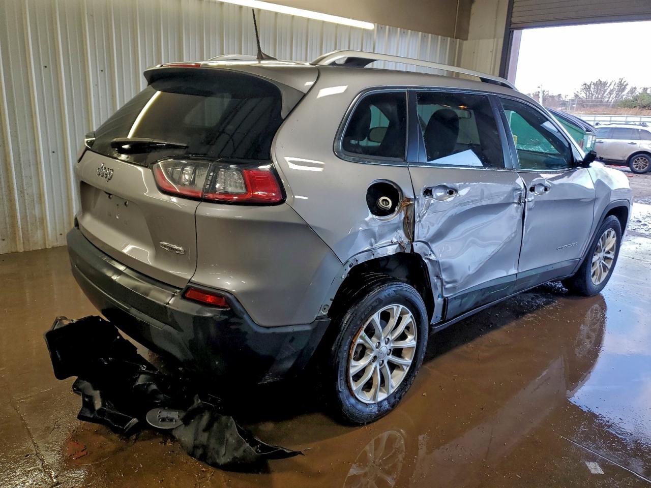 Jeep Grand Cherokee Latitude Image 3