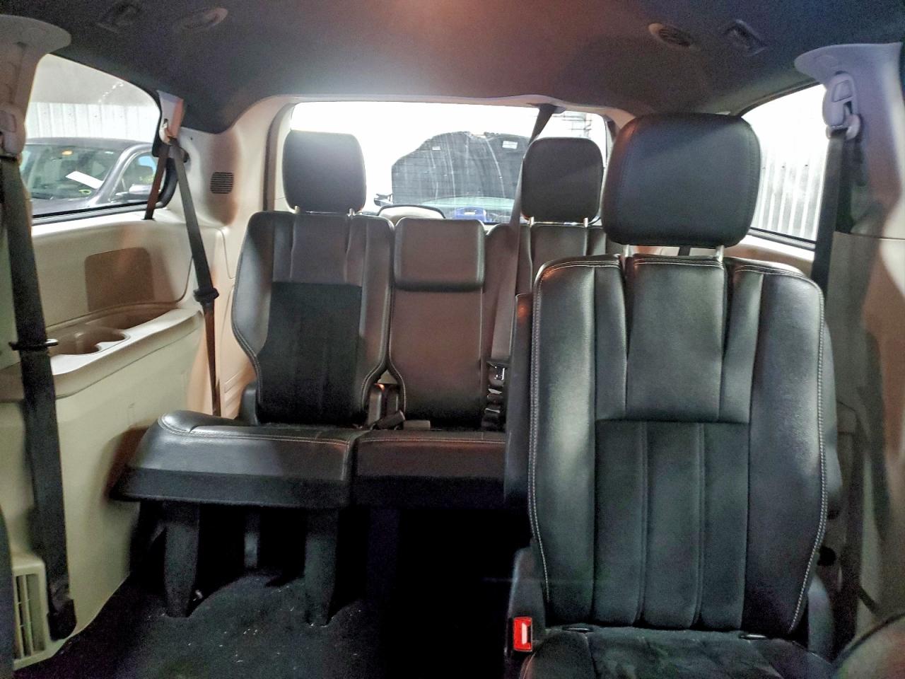 Dodge Caravan Sxt Image 5