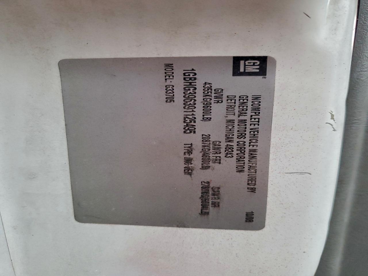 Chevrolet Express Image 8