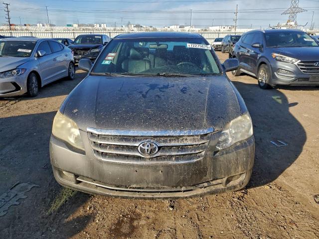 Toyota Avalon Xl Image 6